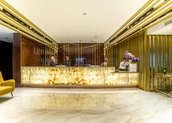 VIP Executive Suites do Marquês Hotel