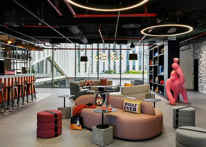 Moxy Alfragide Lisboa